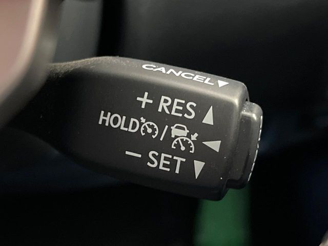 TOYOTA LEXUS IS300h 2019