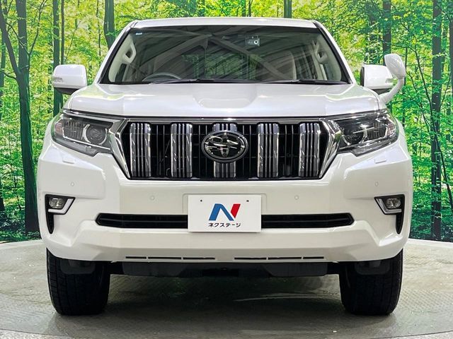 TOYOTA LANDCRUISER PRADO 2022