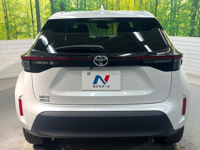 TOYOTA YARIS CROSS 2023