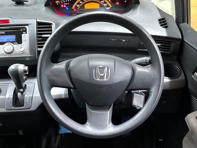 HONDA FREED 2010