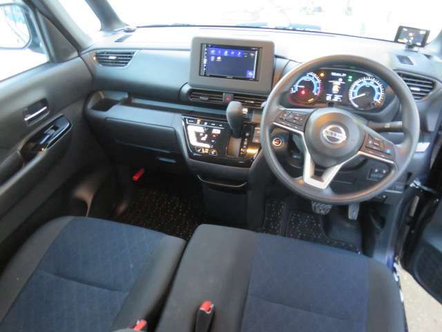 NISSAN ROOX 4WD 2021