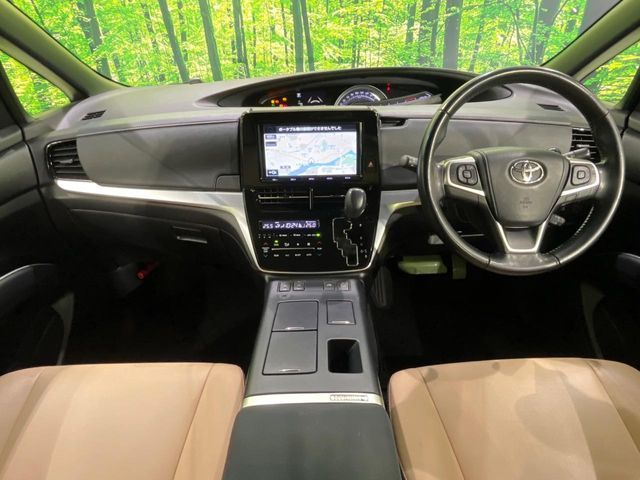 TOYOTA ESTIMA HYBRID 4WD 2017
