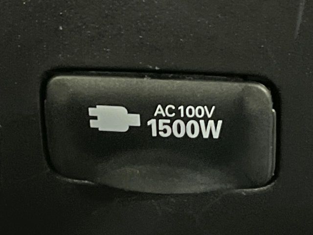 TOYOTA ESTIMA HYBRID 4WD 2017