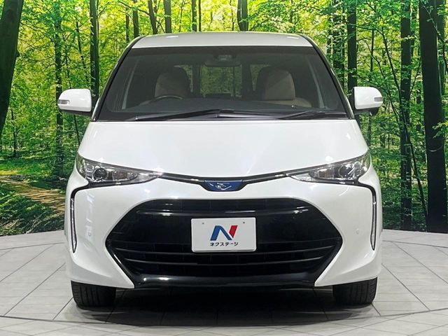 TOYOTA ESTIMA HYBRID 4WD 2017