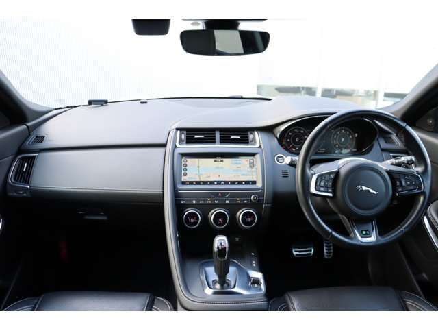 JAGUAR JAGUAR E-PACE 2019