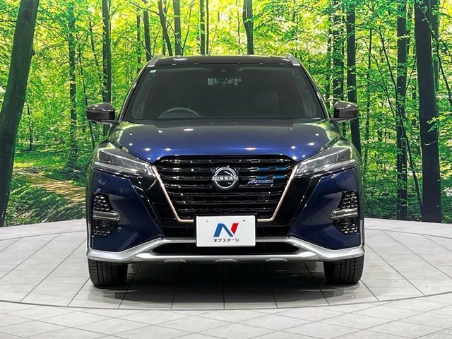 NISSAN KICKS 2023