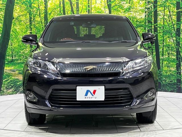 TOYOTA HARRIER 4WD 2015