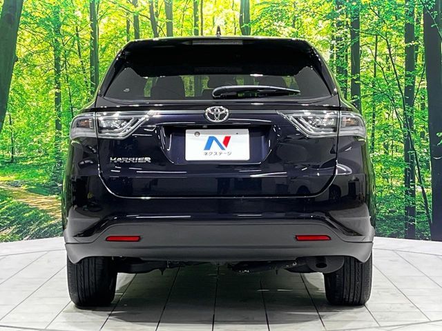 TOYOTA HARRIER 4WD 2015