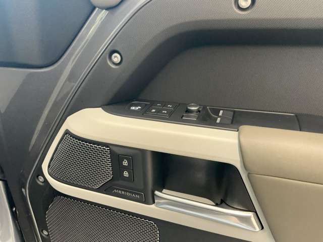 ROVER ROVER DEFENDER 2021