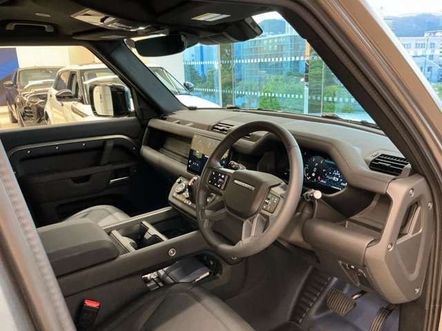 ROVER ROVER DEFENDER 2025