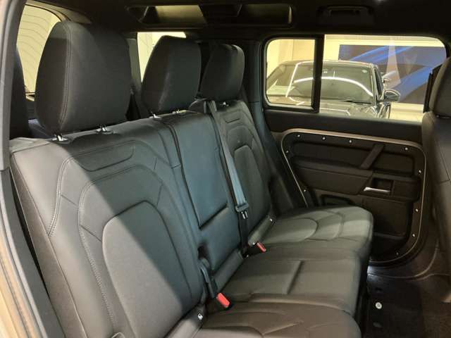 ROVER ROVER DEFENDER 2025