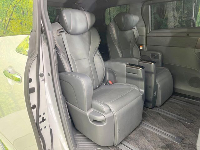 TOYOTA ALPHARD hybrid 2023