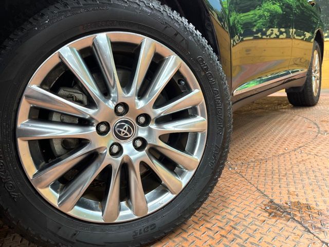 TOYOTA HARRIER 2WD 2017