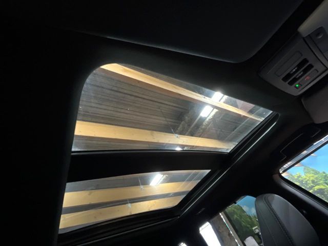 MITSUBISHI OUTLANDER PHEV 2023