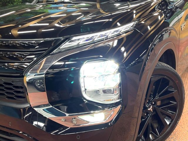 MITSUBISHI OUTLANDER PHEV 2023