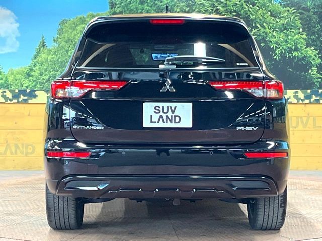 MITSUBISHI OUTLANDER PHEV 2023