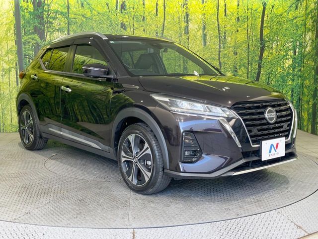 NISSAN KICKS 2021