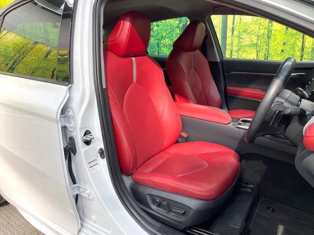 TOYOTA CAMRY HYBRID 2020