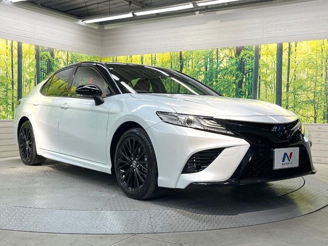 TOYOTA CAMRY HYBRID 2020