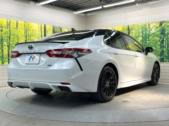TOYOTA CAMRY HYBRID 2020