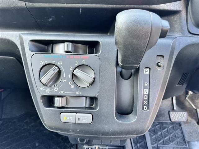 DAIHATSU MIRA e:S 2020