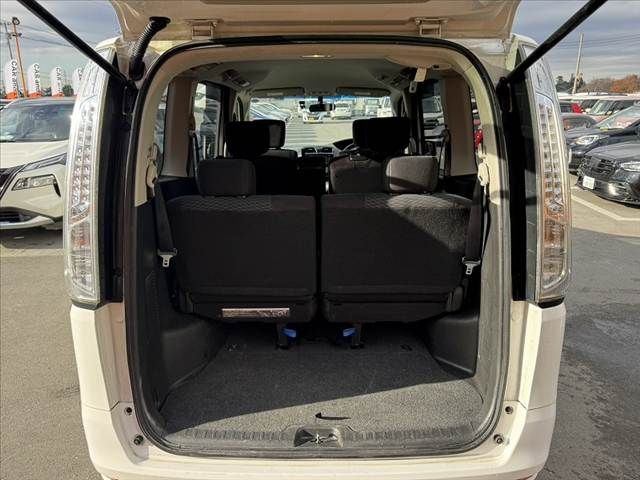 NISSAN SERENA  WG 2014