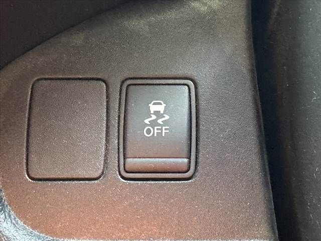 NISSAN SERENA  WG 2014