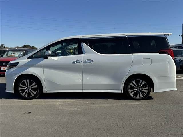 TOYOTA ALPHARD 2023