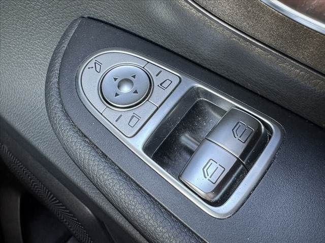 MERCEDES BENZ MERCEDES BENZ V class 2016