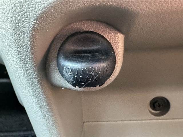 DAIHATSU MIRA e:S 2016