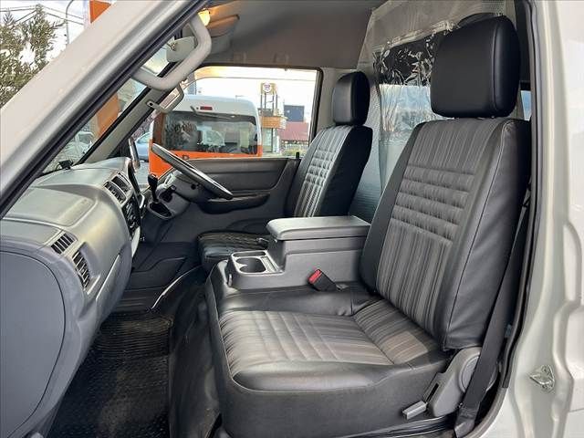 MAZDA BONGO van 1.15t 2WD 2017