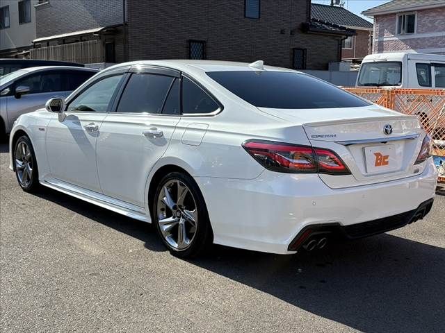 TOYOTA CROWN sedan hybrid 2019