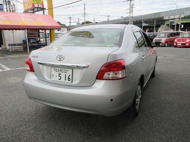 TOYOTA BELTA 2010