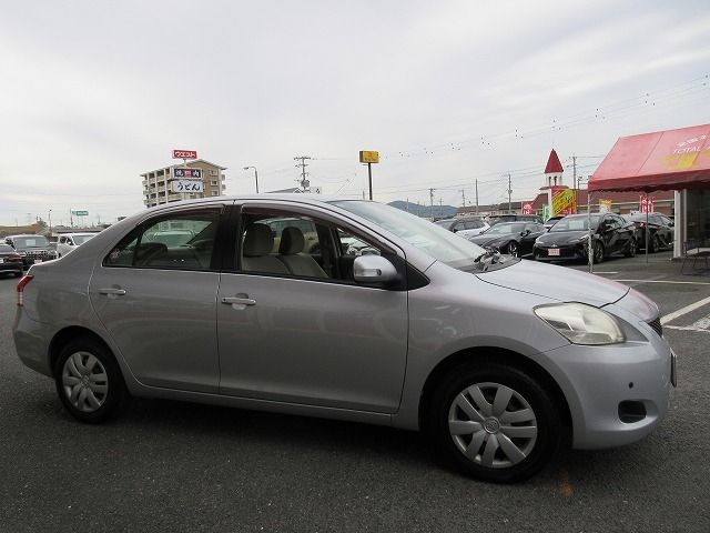 TOYOTA BELTA 2010