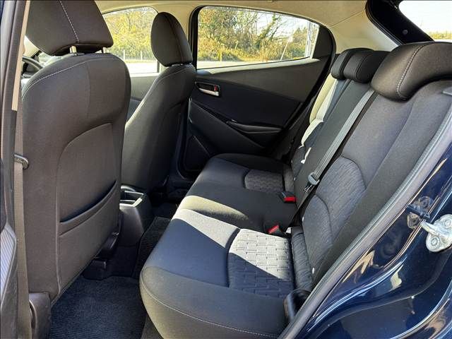 MAZDA DEMIO 4WD 2015