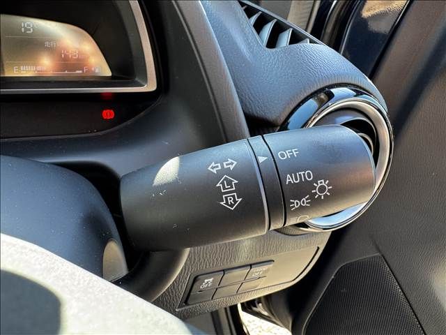 MAZDA DEMIO 4WD 2015