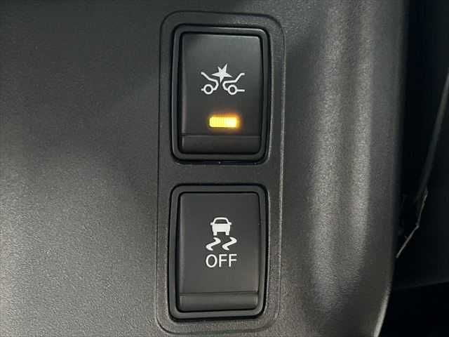 NISSAN SERENA  S-HYBRID 2016