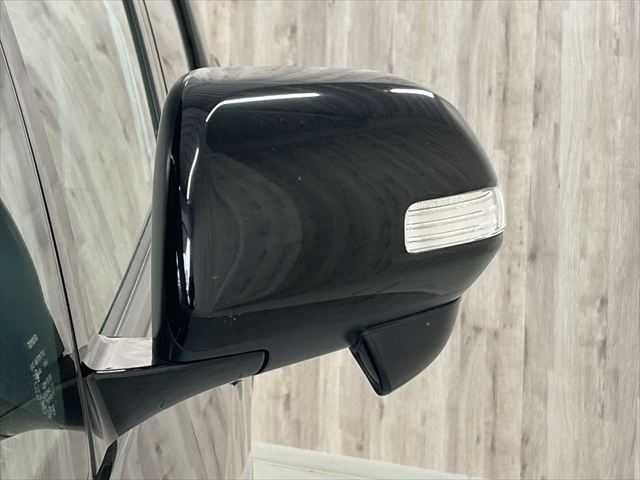 TOYOTA ESTIMA HYBRID 4WD 2016