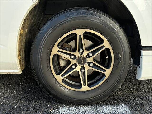 TOYOTA HIACE van 2WD 2018