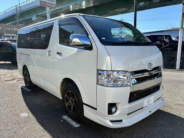 TOYOTA HIACE van 2WD 2018
