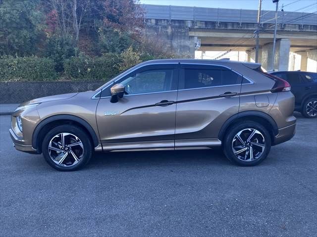 MITSUBISHI ECLIPSE CROSS PHEV 2021