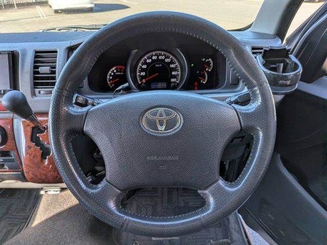 TOYOTA HIACE van 2WD 2006