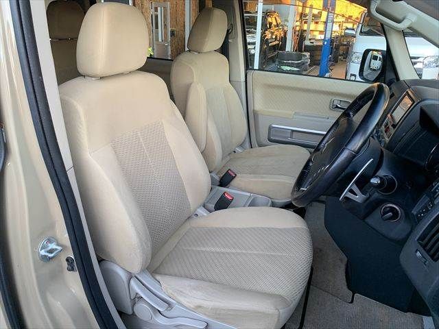 MITSUBISHI DELICA D:5 4WD 2011