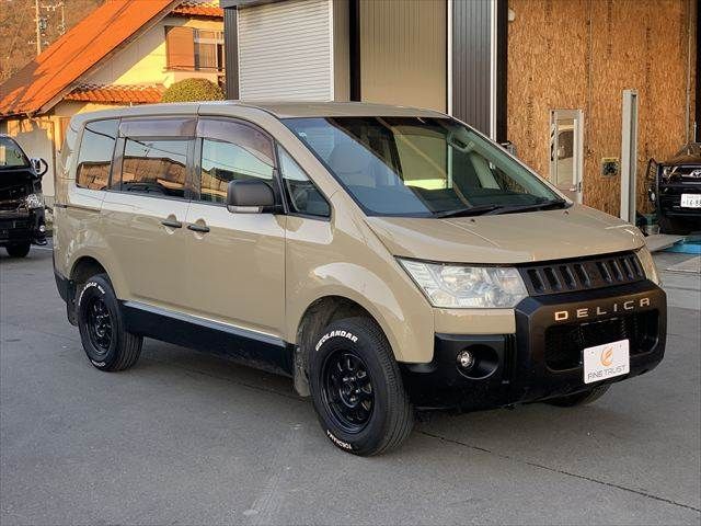MITSUBISHI DELICA D:5 4WD 2011