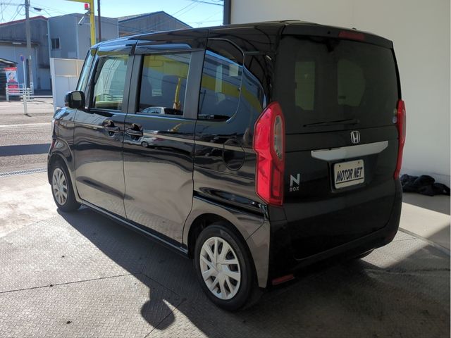 HONDA N BOX 2019