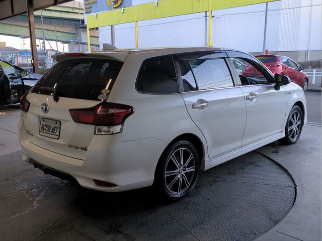 TOYOTA COROLLA FIELDER HYBRID 2015