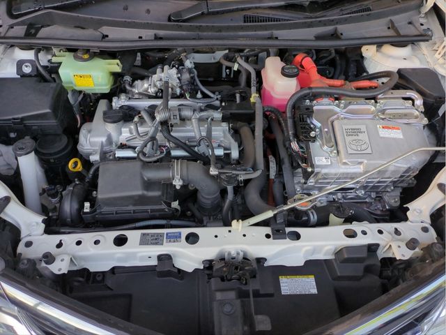 TOYOTA COROLLA FIELDER HYBRID 2015