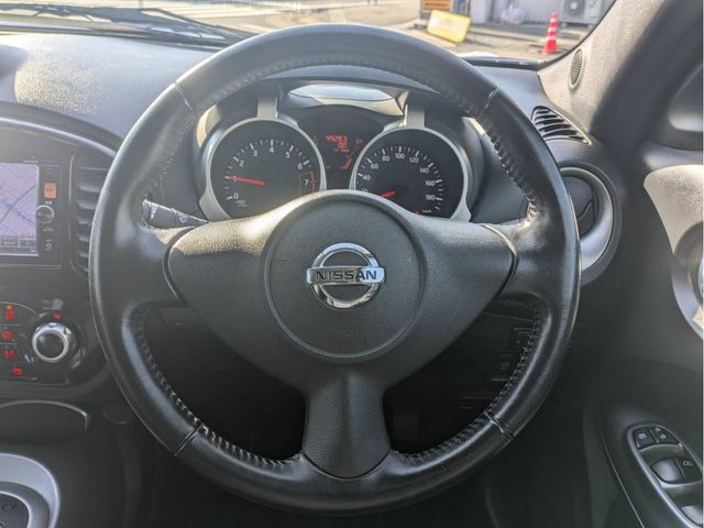NISSAN JUKE 2015
