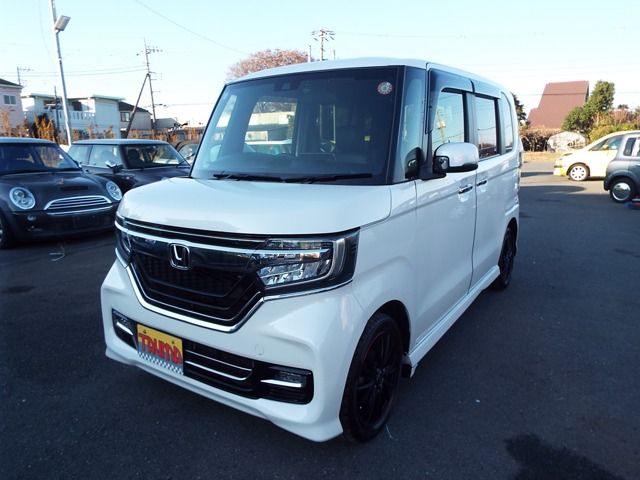 HONDA N BOX CUSTOM 2017