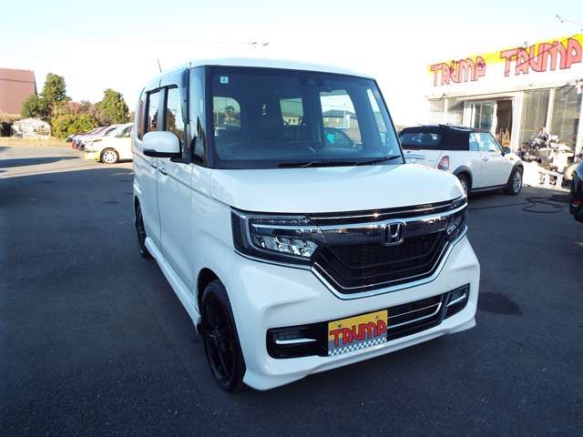 HONDA N BOX CUSTOM 2017